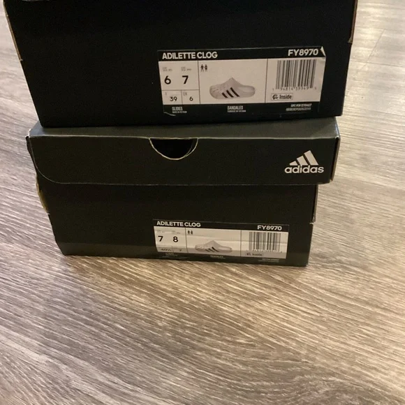 Brand New Adidas Adilette White/Black Clog sz 7 & 8 women left - Picture 11 of 11